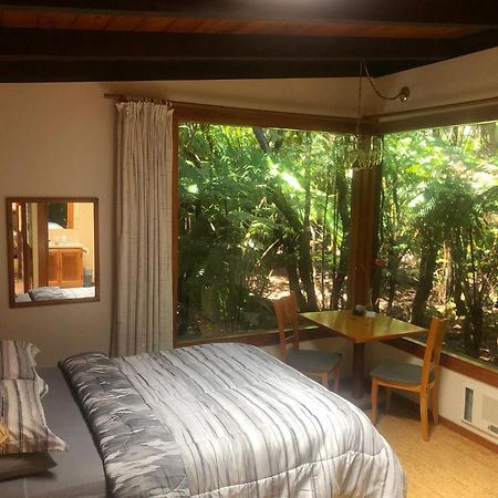 Volcano Inn Bed N Breakfast Экстерьер фото