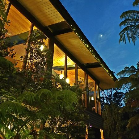 Volcano Inn Bed N Breakfast Экстерьер фото
