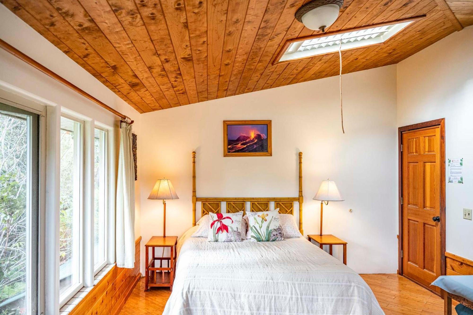 Volcano Inn Bed N Breakfast Экстерьер фото